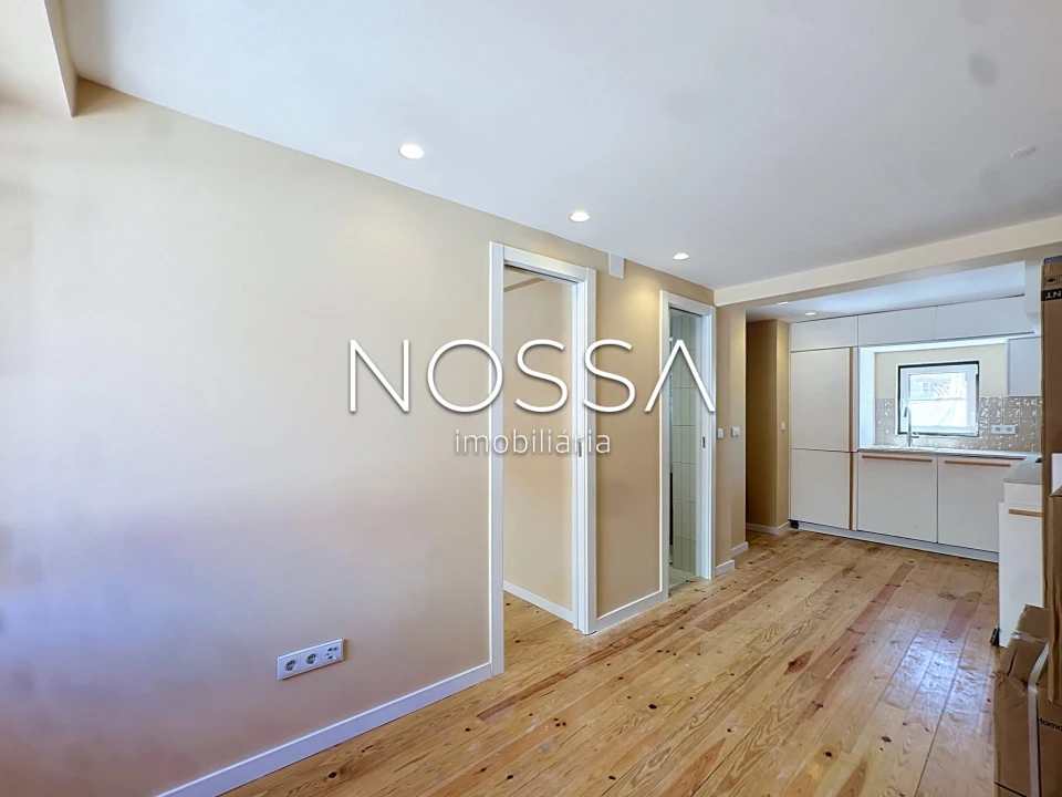 Apartamento T1 para Venda em Santa Maria Maior Foto 5