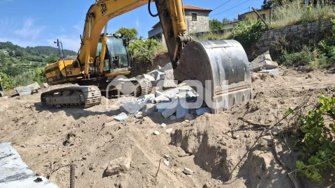 Terreno para Venda em Baião (Santa Leocádia) e Mesquinhata