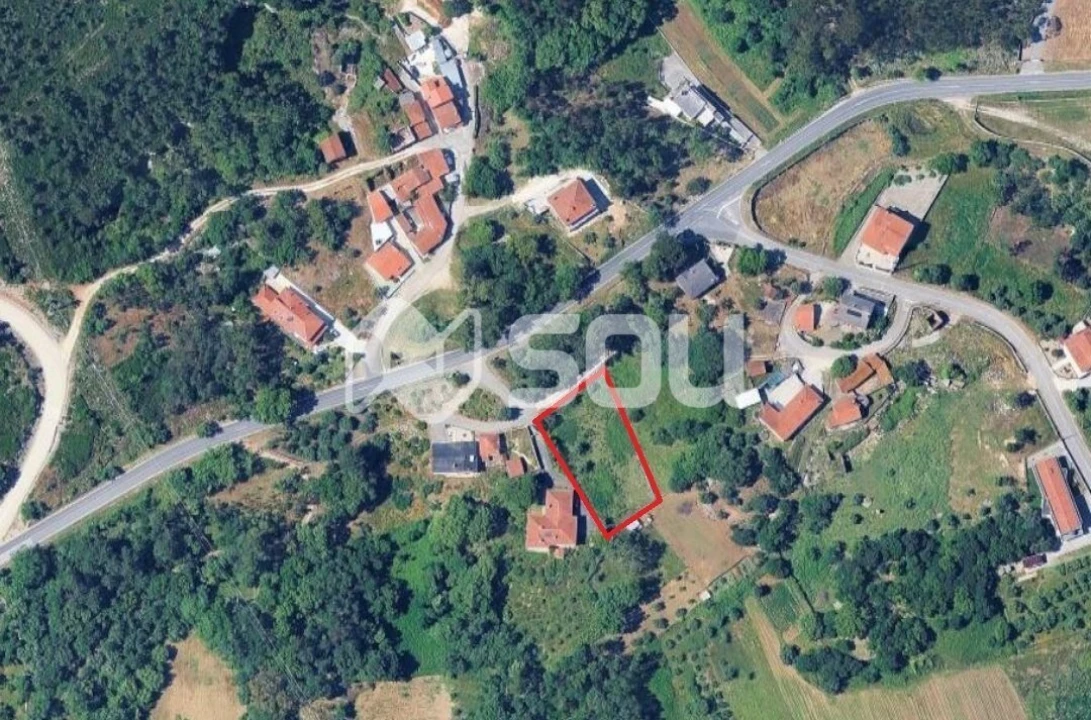 Terreno para Venda em São Mamede Foto 2