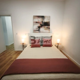 Apartamento T3 para Venda em Benfica