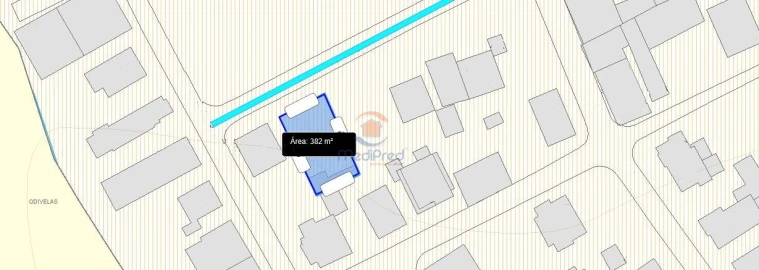 Terreno para Venda em Santo António dos Cavaleiros e Frielas