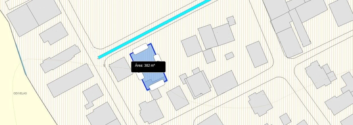 Terreno para Venda em Santo António dos Cavaleiros e Frielas Planta 1