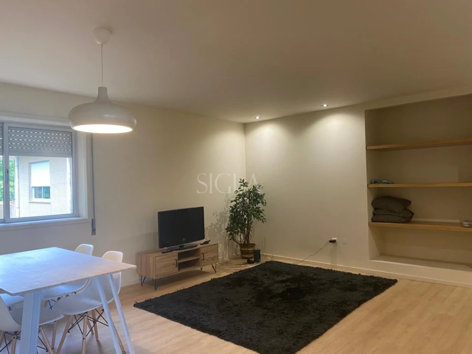 Apartamento T3 para Venda em Gulpilhares e Valadares Foto 2