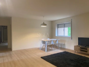 Apartamento T3 para Venda em Gulpilhares e Valadares