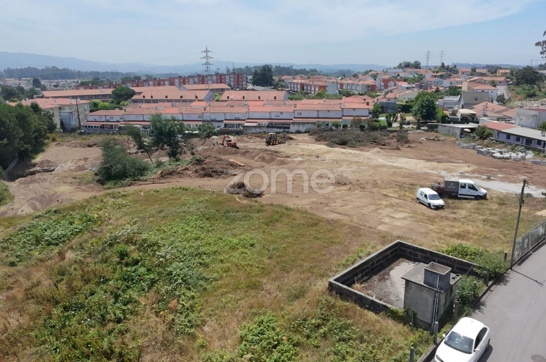 Apartamento T2 para Venda em Antas e Abade de Vermoim Foto 9