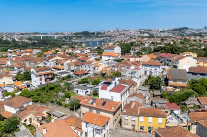 Apartamento T1 para Arrendamento em Gondomar (São Cosme), Valbom e Jovim