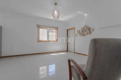 Apartamento T1 para Arrendamento em Gondomar (São Cosme), Valbom e Jovim