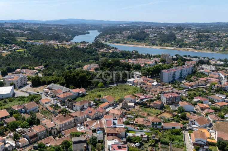Apartamento T1 para Arrendamento em Gondomar (São Cosme), Valbom e Jovim Foto 19