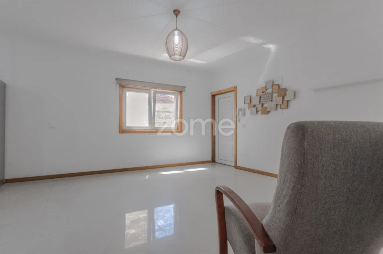 Apartamento T1 para Arrendamento em Gondomar (São Cosme), Valbom e Jovim Foto 7
