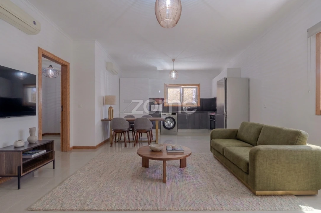Apartamento T1 para Arrendamento em Gondomar (São Cosme), Valbom e Jovim Foto 1
