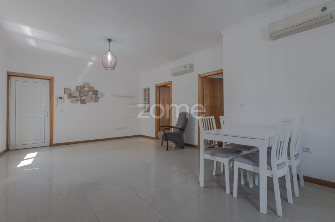 Apartamento T1 para Arrendamento em Gondomar (São Cosme), Valbom e Jovim Foto 10