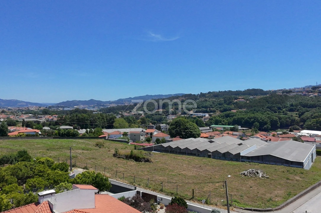 Apartamento T3 para Venda em Vila das Aves Foto 4