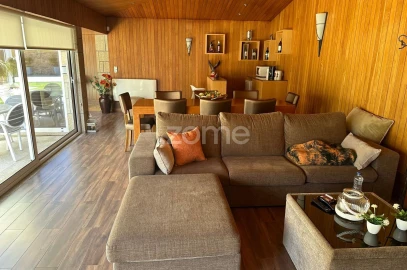 Moradia T6 para Venda em Seroa