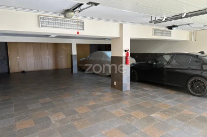 Moradia T6 para Venda em Seroa