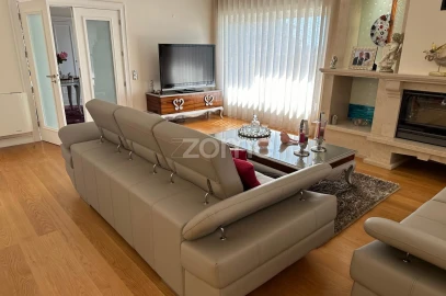 Moradia T6 para Venda em Seroa
