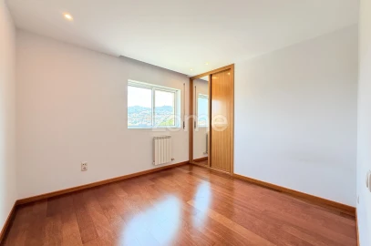 Apartamento T3 para Arrendamento em Vale (São Martinho)