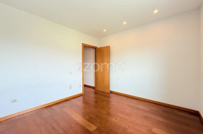 Apartamento T3 para Arrendamento em Vale (São Martinho)