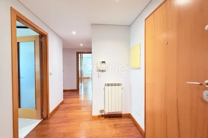 Apartamento T3 para Arrendamento em Vale (São Martinho)