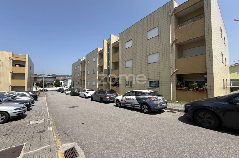 Apartamento T3 para Arrendamento em Vale (São Martinho) Foto 26