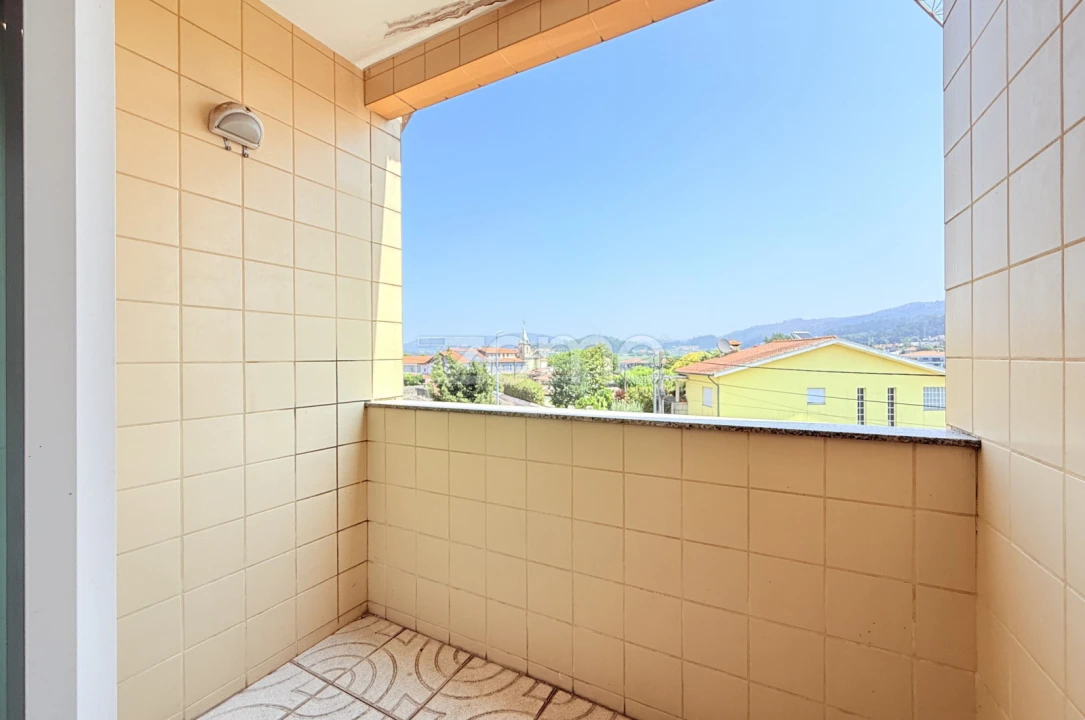 Apartamento T3 para Arrendamento em Vale (São Martinho) Foto 22