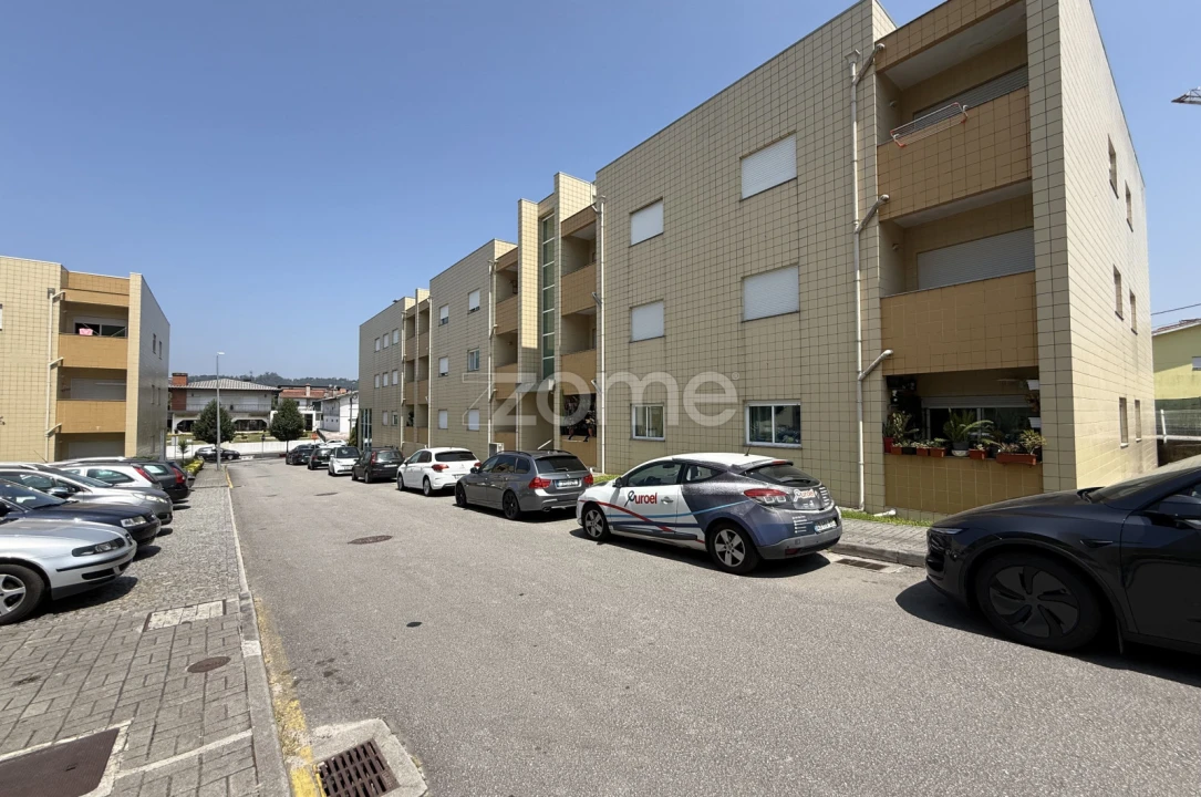 Apartamento T3 para Arrendamento em Vale (São Martinho) Foto 26