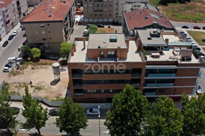 Apartamento T3 para Venda em Santa Maria da Feira, Travanca, Sanfins e Espargo