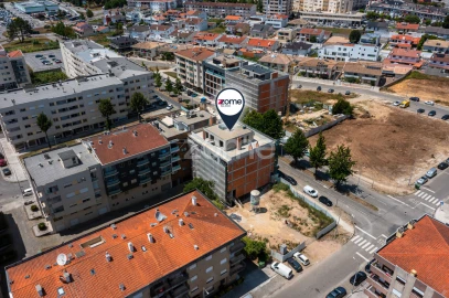 Apartamento T3 para Venda em Santa Maria da Feira, Travanca, Sanfins e Espargo
