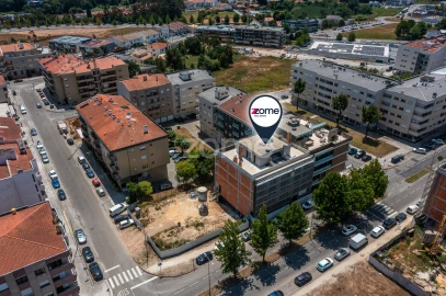 Apartamento T3 para Venda em Santa Maria da Feira, Travanca, Sanfins e Espargo