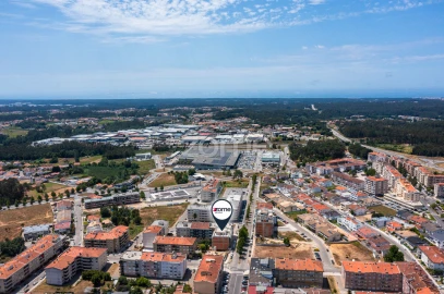 Apartamento T3 para Venda em Santa Maria da Feira, Travanca, Sanfins e Espargo