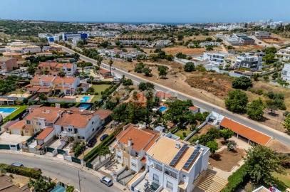 Moradia T3 para Venda em Lagoa e Carvoeiro