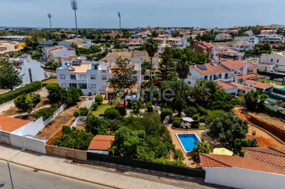 Moradia T3 para Venda em Lagoa e Carvoeiro