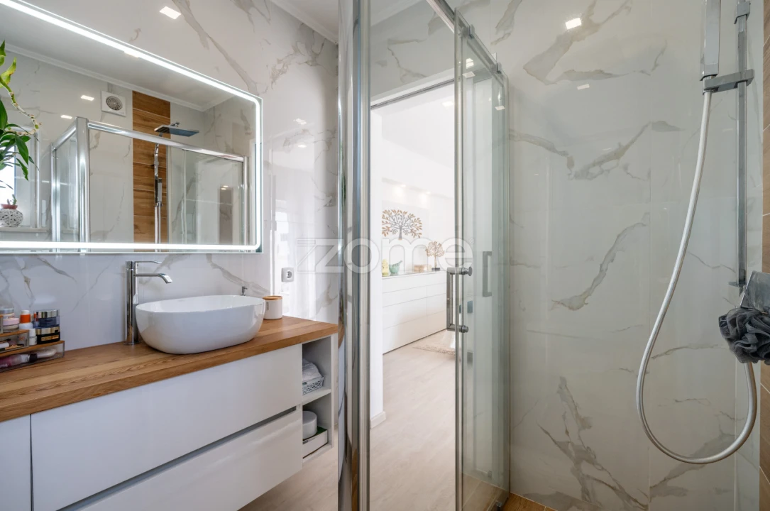 Moradia T3 para Venda em Lagoa e Carvoeiro Foto 22
