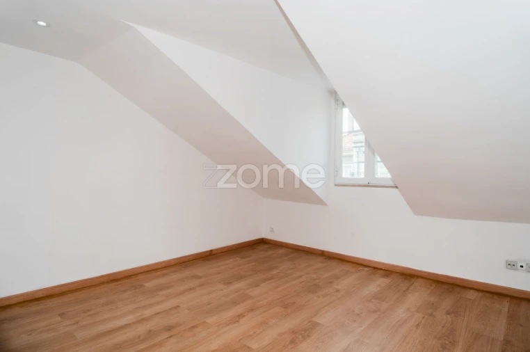 Apartamento T2 para Venda em Santo António Foto 2