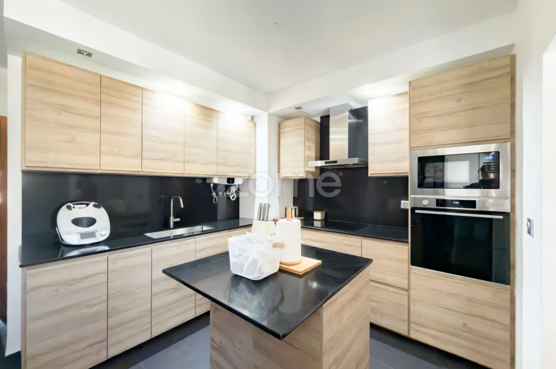 Apartamento T3 para Venda em Seixal, Arrentela e Aldeia de Paio Pires Foto 11