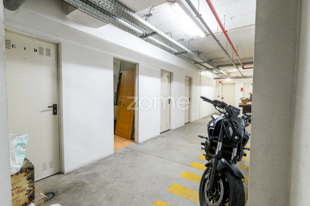 Apartamento T3 para Venda em Seixal, Arrentela e Aldeia de Paio Pires Foto 28
