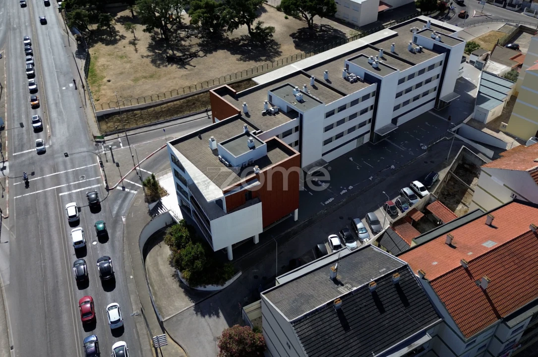 Apartamento T3 para Venda em Seixal, Arrentela e Aldeia de Paio Pires Foto 34