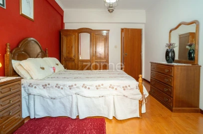 Apartamento T3 para Venda em Corroios
