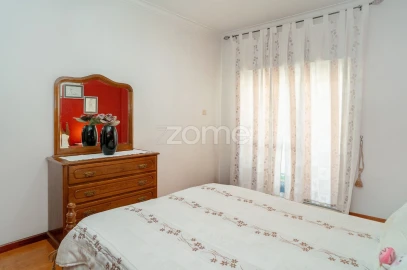 Apartamento T3 para Venda em Corroios