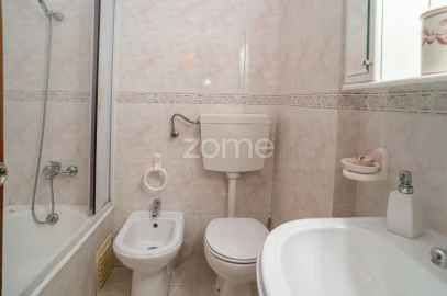 Apartamento T3 para Venda em Corroios