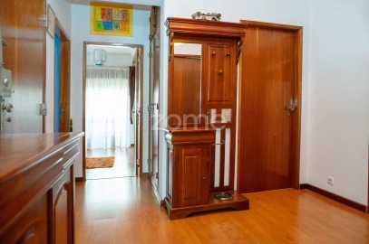 Apartamento T3 para Venda em Corroios