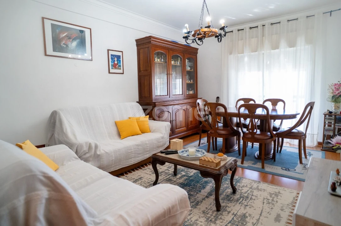 Apartamento T3 para Venda em Corroios Foto 12