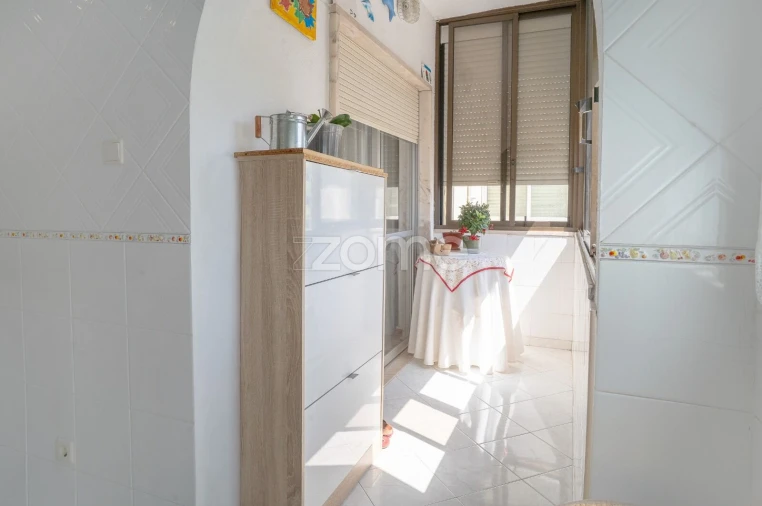 Apartamento T3 para Venda em Corroios Foto 30
