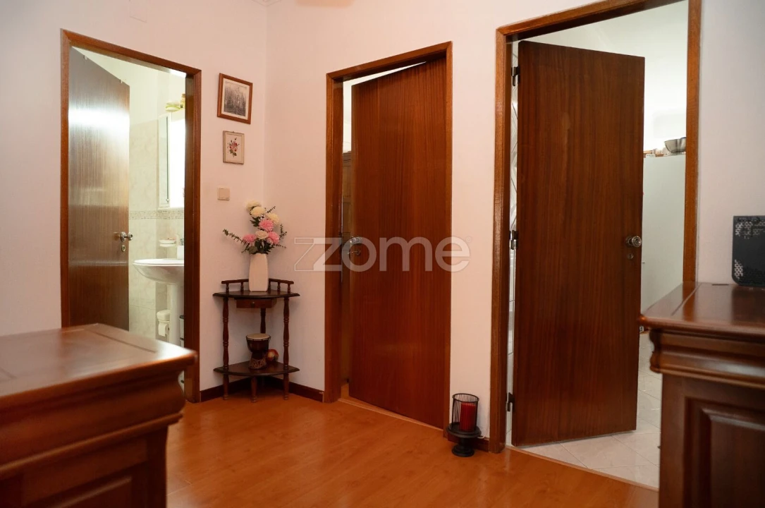Apartamento T3 para Venda em Corroios Foto 1