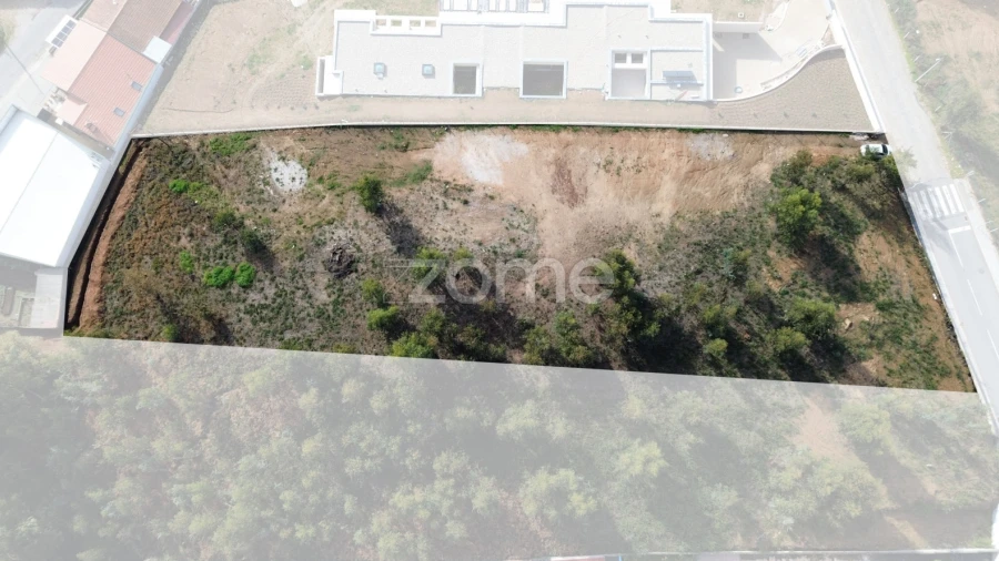 Terreno para Venda em Macieira da Lixa e Caramos