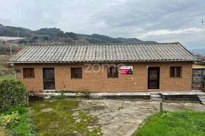 Moradia T3 para Venda em Unhão e Lordelo