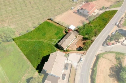 Moradia T3 para Venda em Unhão e Lordelo