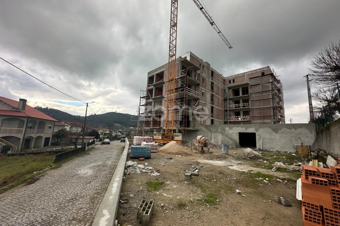 Apartamento T2 para Venda em Telões Foto 8