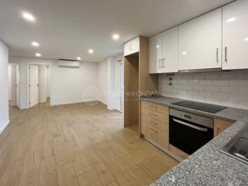 Apartamento T2 para Venda em Fundão, Valverde, Donas, A. Joanes, A. Nova Cabo