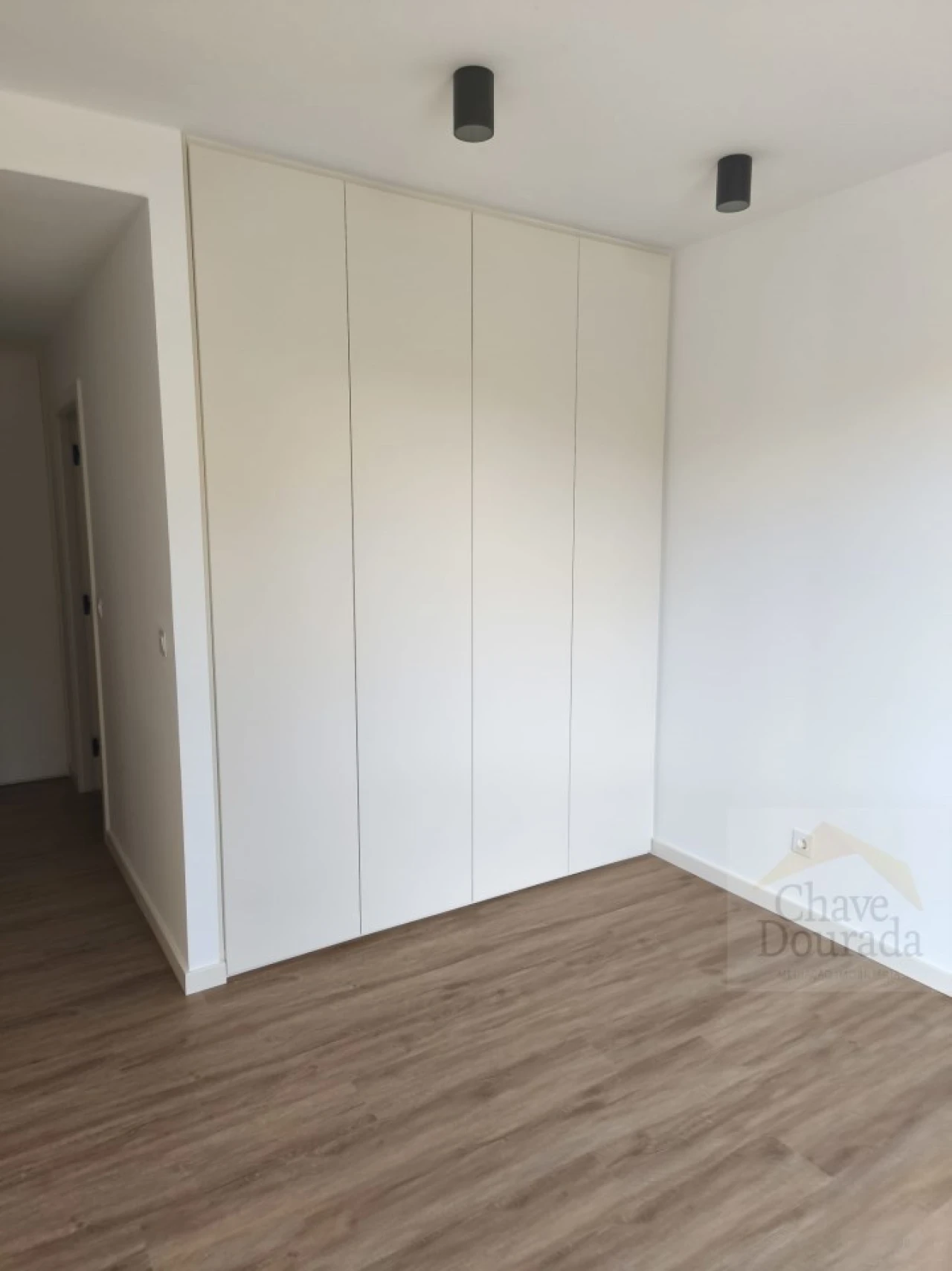 Apartamento T2 para Venda em Santo Antonio dos Olivais Foto 10