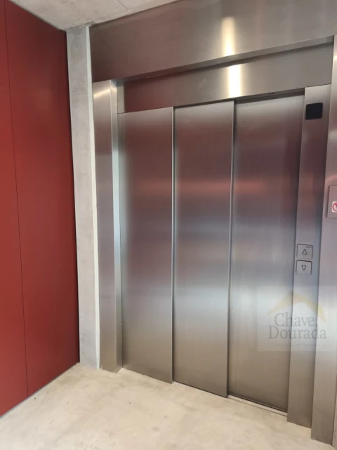 Apartamento T2 para Venda em Santo Antonio dos Olivais